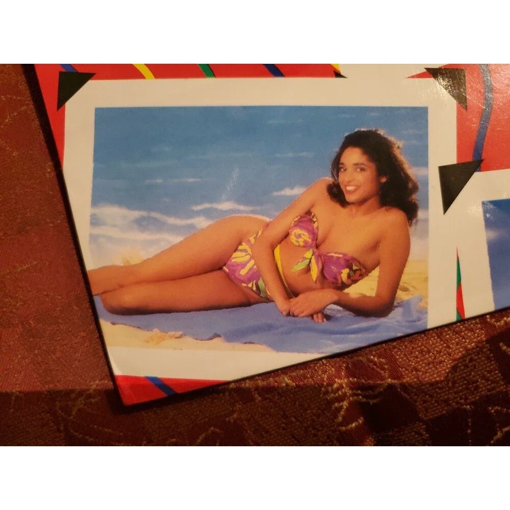 Vtg Gift Bag Swimsuit Model 90s Retro Beach Bikini Babe Pinup Girl Carlton Cards